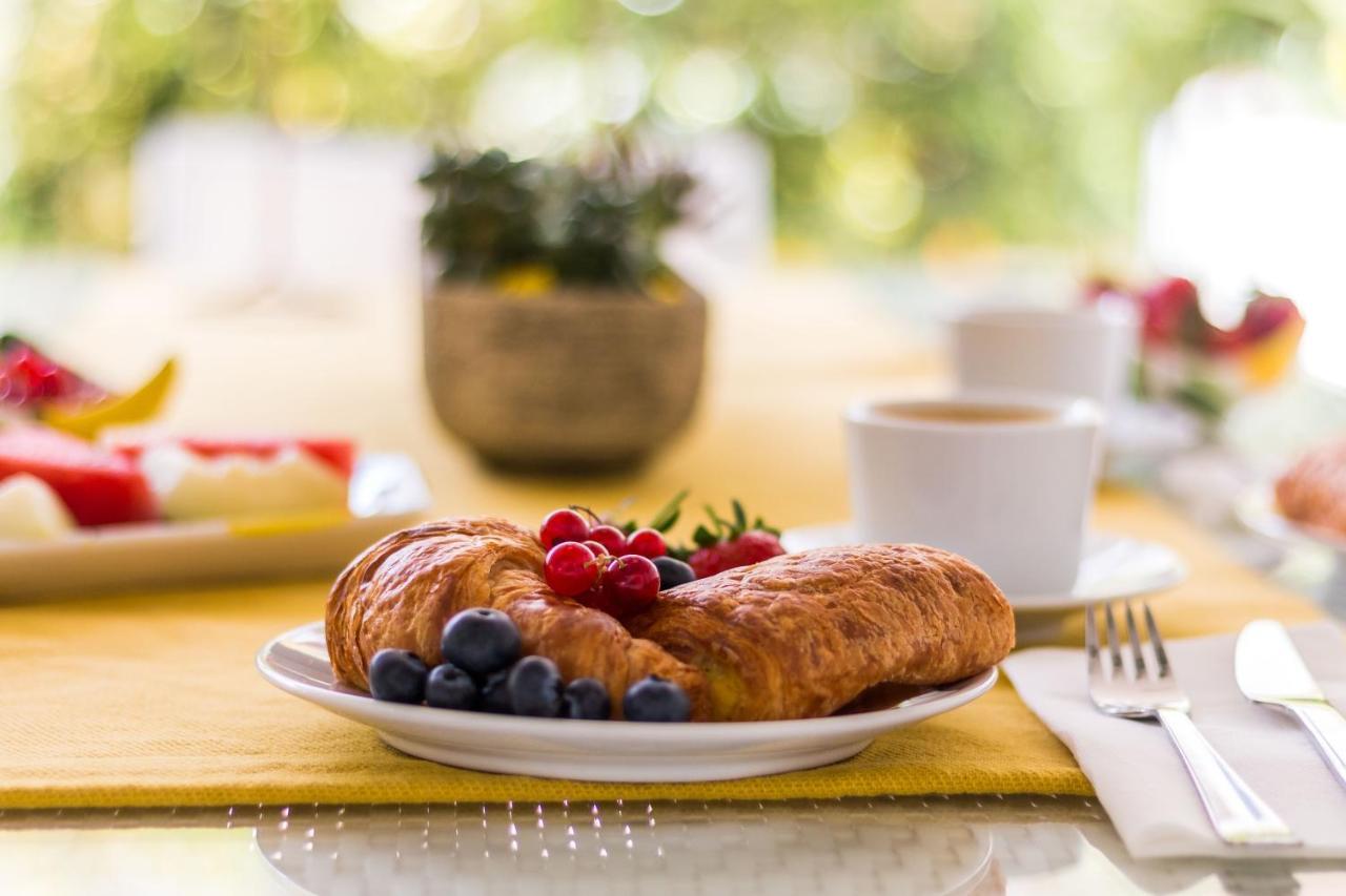 Sweet Inn - Royal Banus Marbella Kültér fotó
